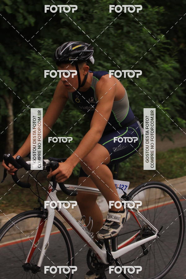 Buy your photos of the eventVSERIES Duathlon & Running on Fotop