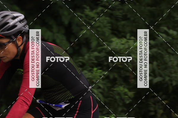 Buy your photos of the eventVSERIES Duathlon & Running on Fotop