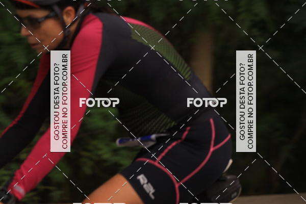 Buy your photos of the eventVSERIES Duathlon & Running on Fotop