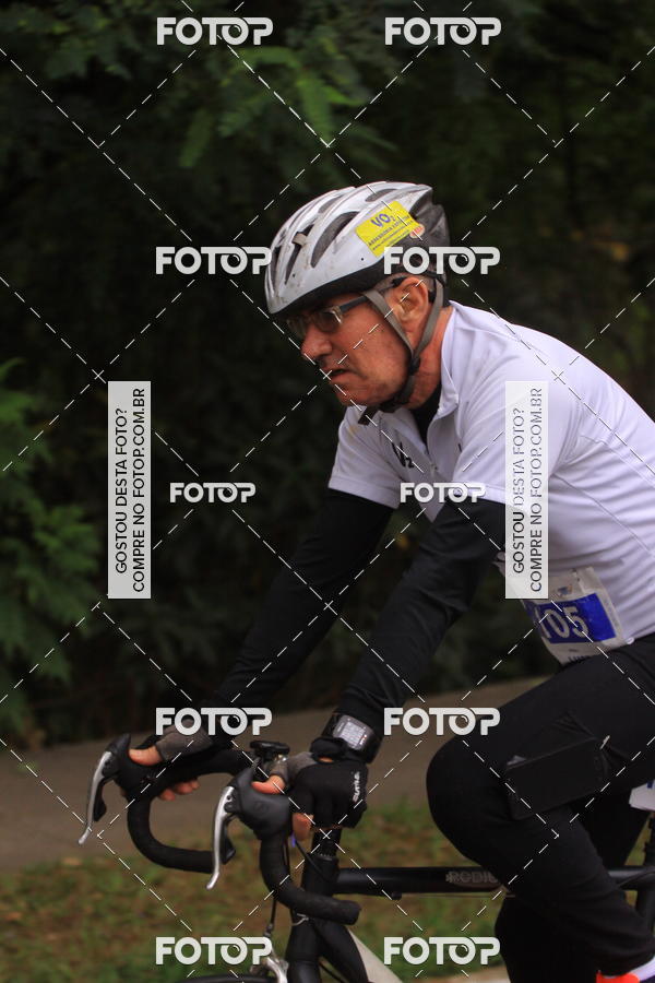 Buy your photos of the eventVSERIES Duathlon & Running on Fotop