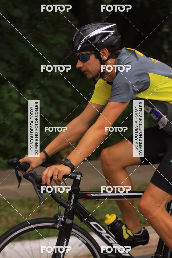 Buy your photos of the eventVSERIES Duathlon & Running on Fotop