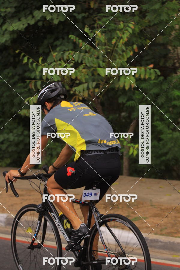 Buy your photos of the eventVSERIES Duathlon & Running on Fotop