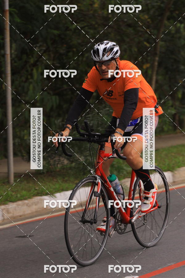 Buy your photos of the eventVSERIES Duathlon & Running on Fotop