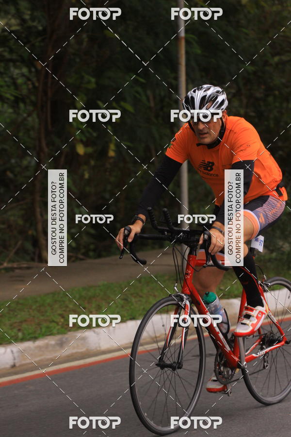 Buy your photos of the eventVSERIES Duathlon & Running on Fotop