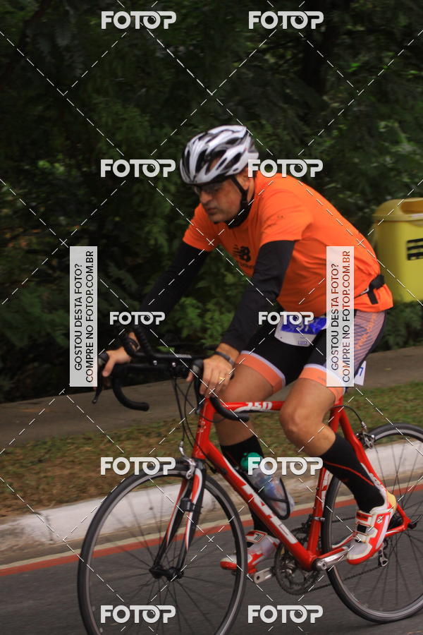 Buy your photos of the eventVSERIES Duathlon & Running on Fotop