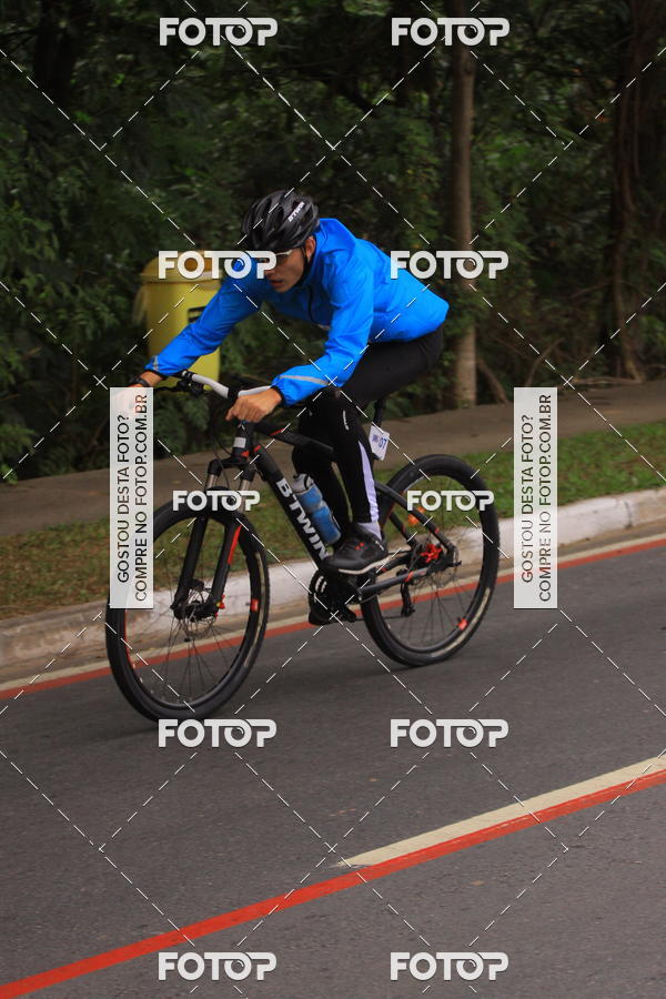 Buy your photos of the eventVSERIES Duathlon & Running on Fotop