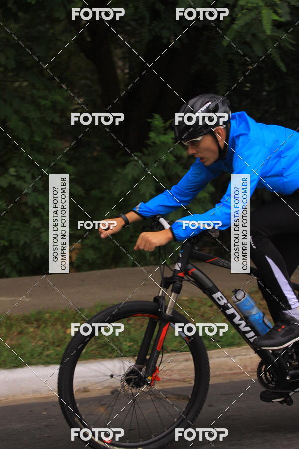 Buy your photos of the eventVSERIES Duathlon & Running on Fotop