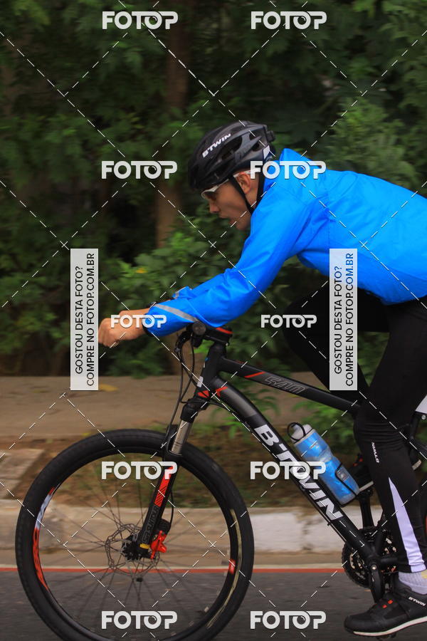 Buy your photos of the eventVSERIES Duathlon & Running on Fotop