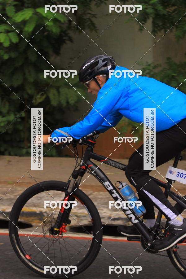 Buy your photos of the eventVSERIES Duathlon & Running on Fotop