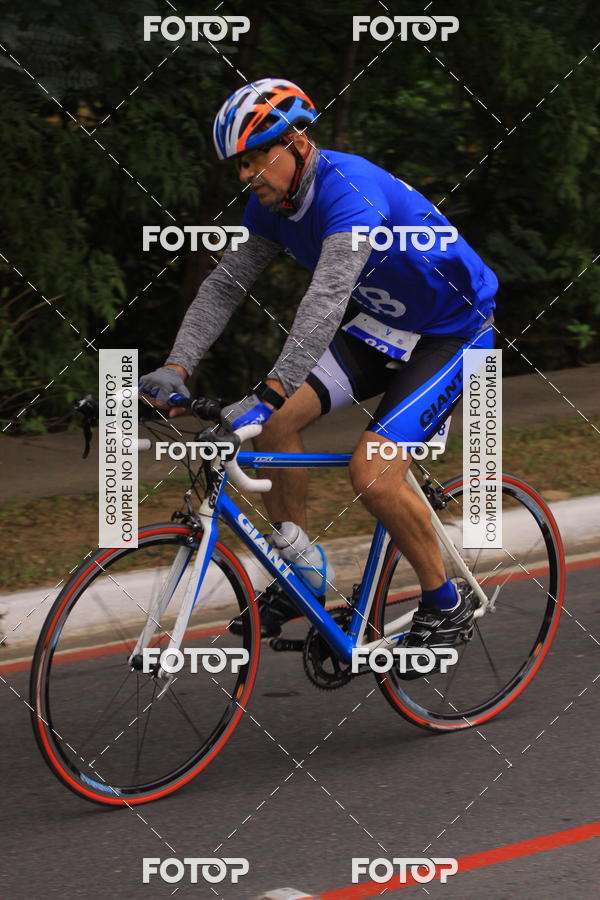 Buy your photos of the eventVSERIES Duathlon & Running on Fotop