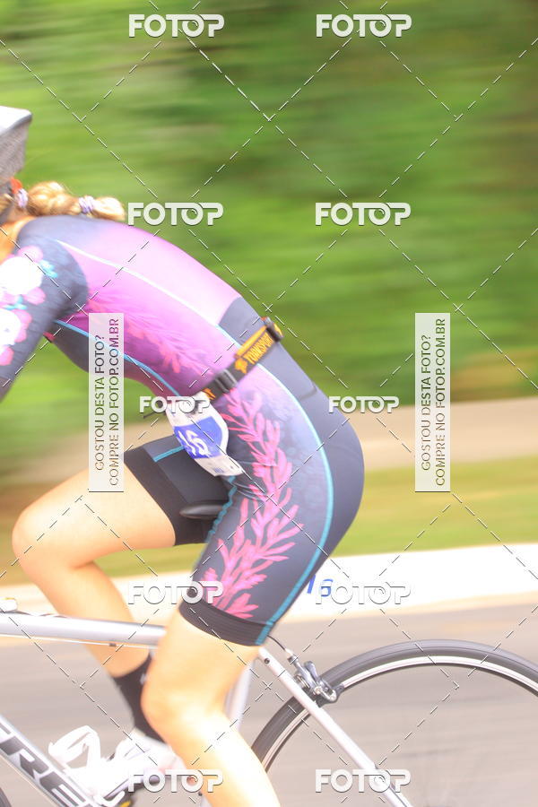 Buy your photos of the eventVSERIES Duathlon & Running on Fotop