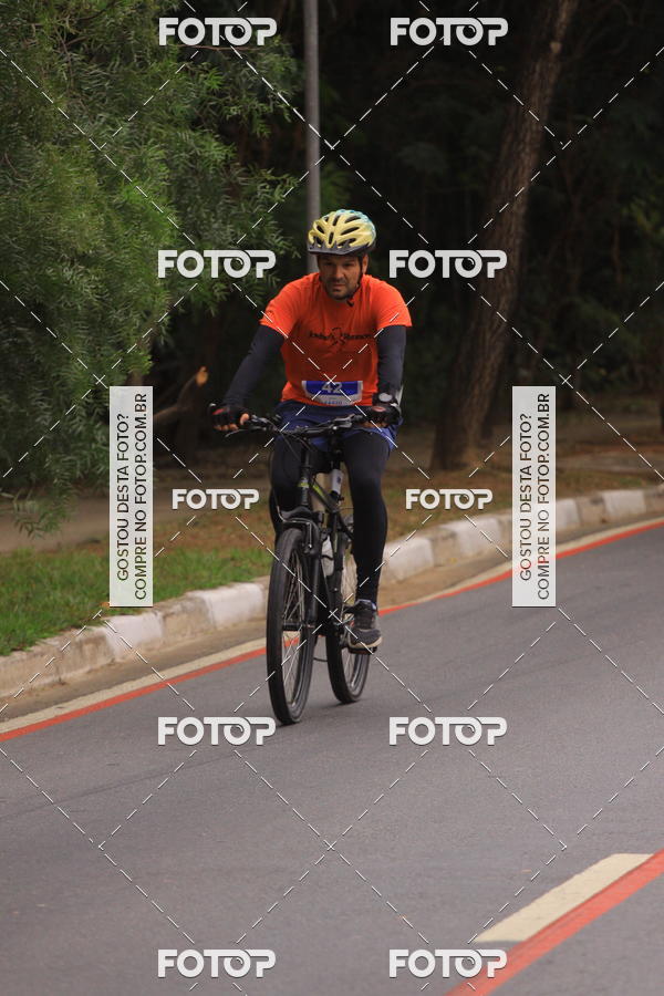 Buy your photos of the eventVSERIES Duathlon & Running on Fotop