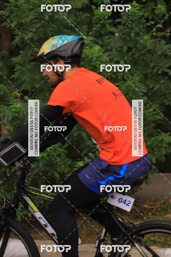 Buy your photos of the eventVSERIES Duathlon & Running on Fotop