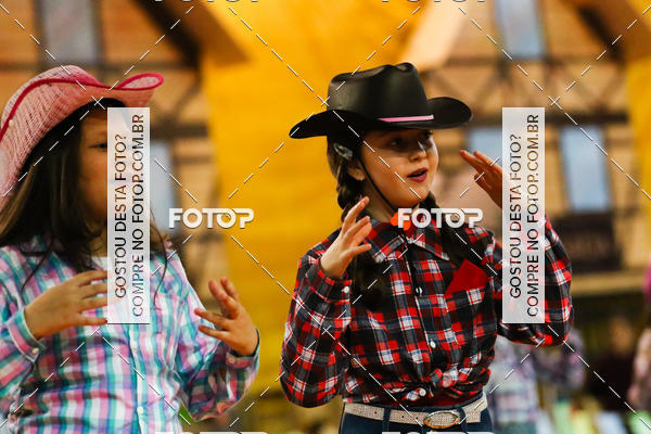 Buy your photos of the eventFesta Junina 2018 on Fotop