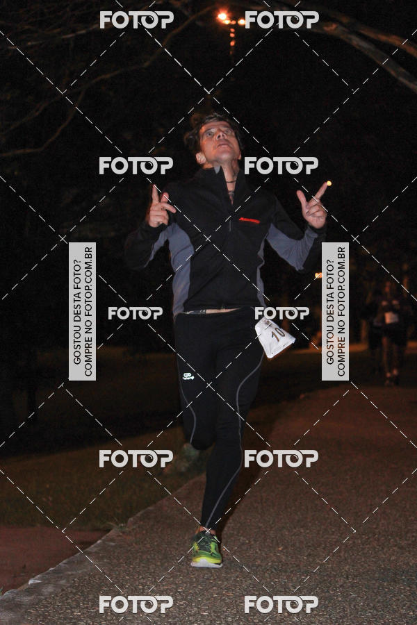 Buy your photos of the eventHappy Night Run Morumbi on Fotop