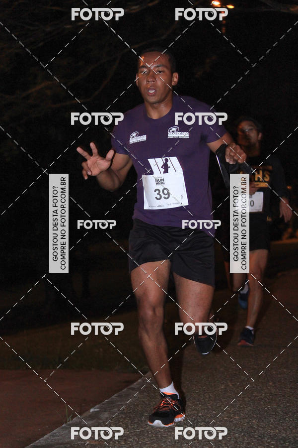 Buy your photos of the eventHappy Night Run Morumbi on Fotop