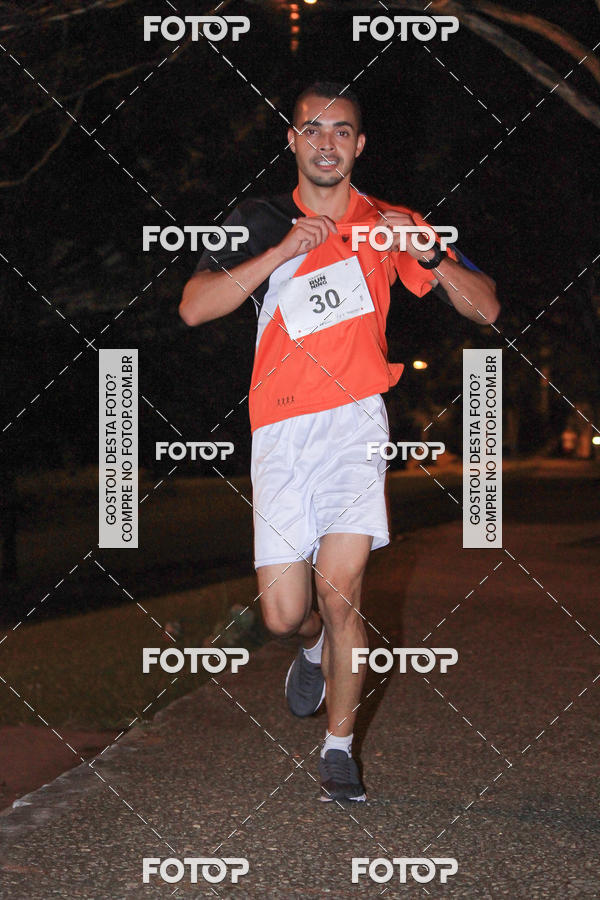 Buy your photos of the eventHappy Night Run Morumbi on Fotop