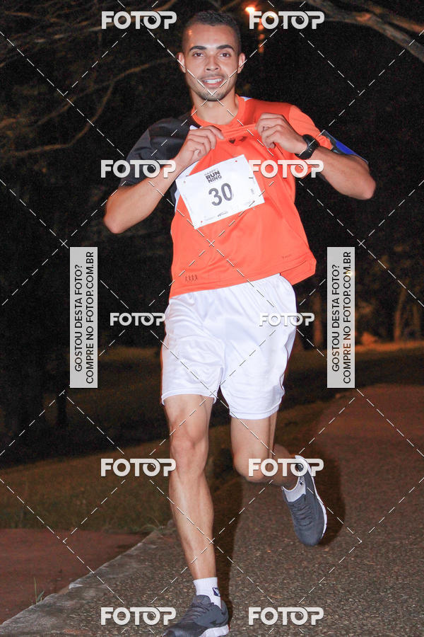 Buy your photos of the eventHappy Night Run Morumbi on Fotop