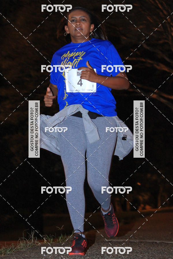 Buy your photos of the eventHappy Night Run Morumbi on Fotop