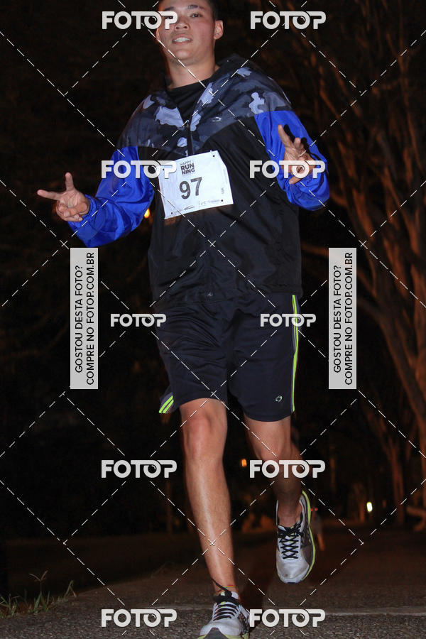 Buy your photos of the eventHappy Night Run Morumbi on Fotop