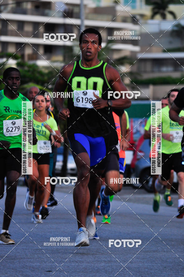 Buy your photos of the eventMusic Run Fest on Fotop