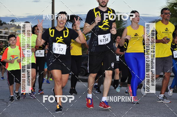 Buy your photos of the eventMusic Run Fest on Fotop