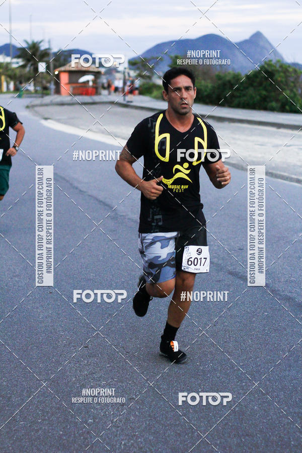 Buy your photos of the eventMusic Run Fest on Fotop