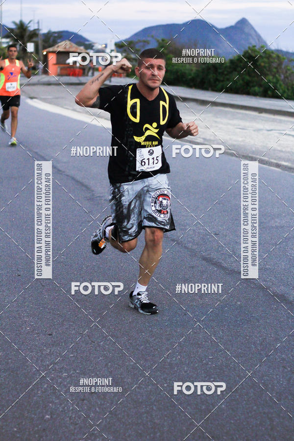 Buy your photos of the eventMusic Run Fest on Fotop