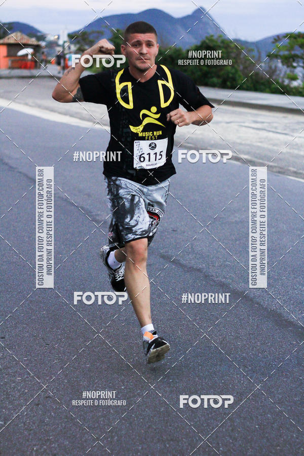 Buy your photos of the eventMusic Run Fest on Fotop