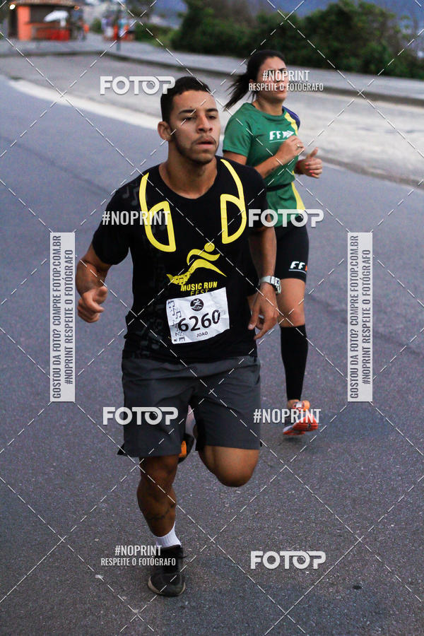 Buy your photos of the eventMusic Run Fest on Fotop