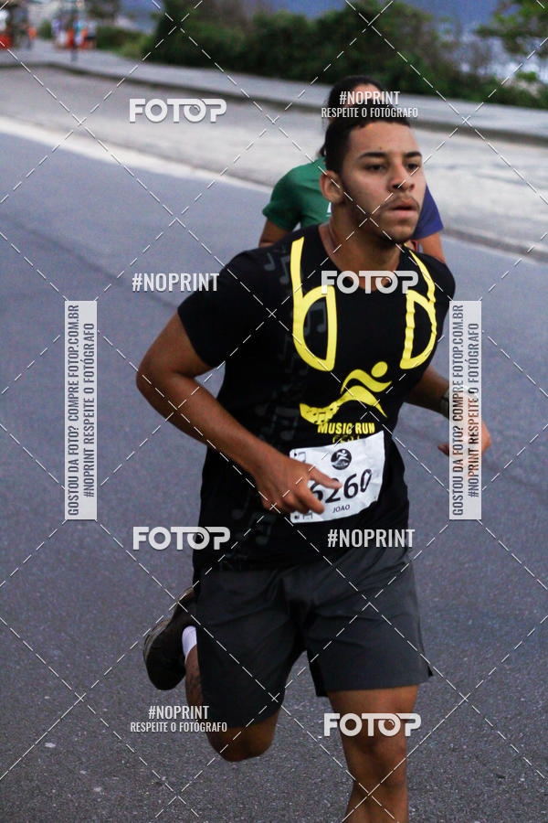 Buy your photos of the eventMusic Run Fest on Fotop
