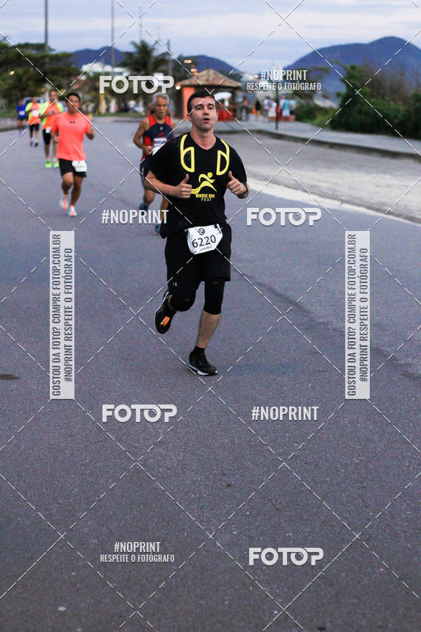 Buy your photos of the eventMusic Run Fest on Fotop