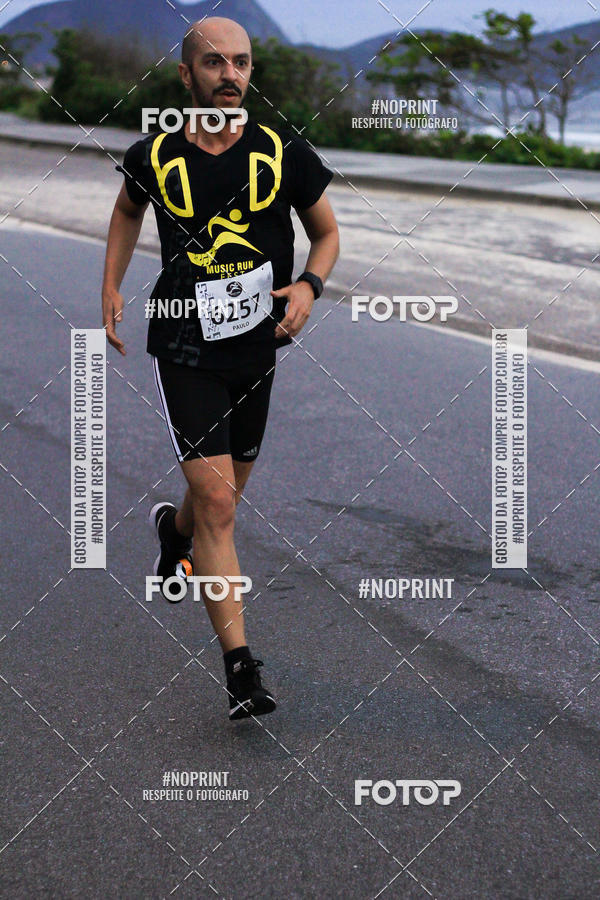 Buy your photos of the eventMusic Run Fest on Fotop