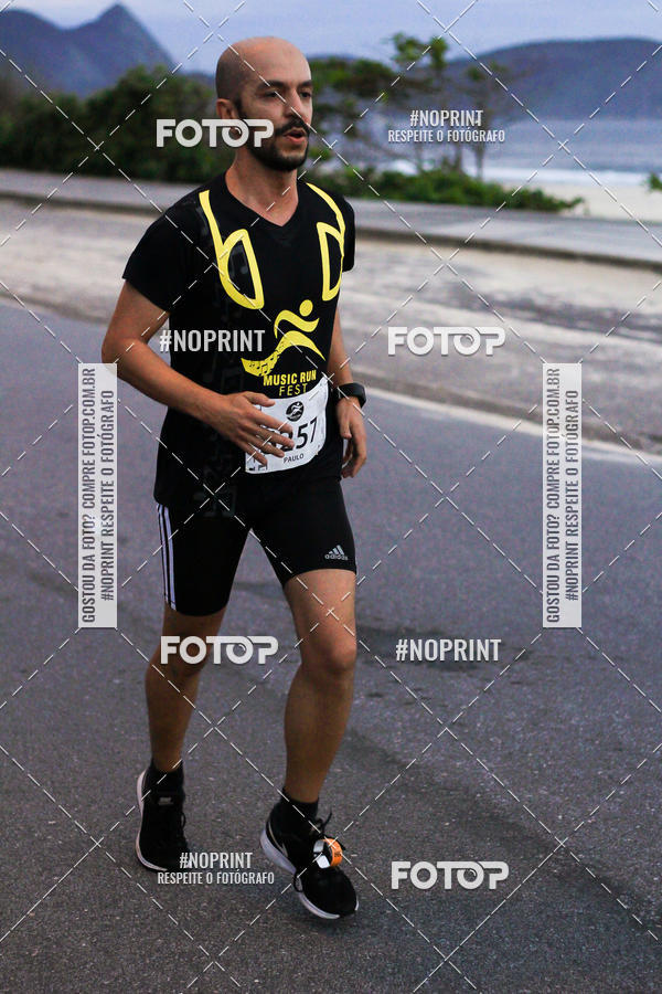 Buy your photos of the eventMusic Run Fest on Fotop