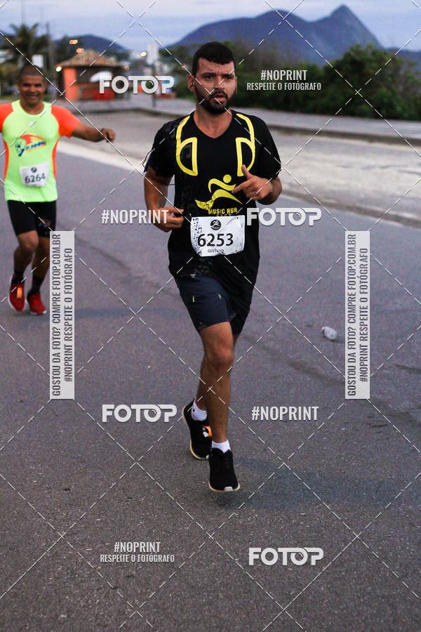 Buy your photos of the eventMusic Run Fest on Fotop