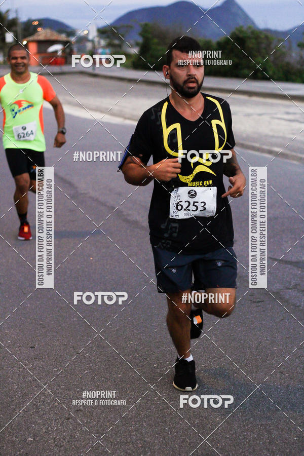 Buy your photos of the eventMusic Run Fest on Fotop