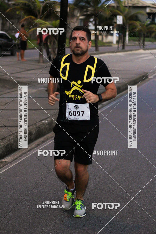 Buy your photos of the eventMusic Run Fest on Fotop