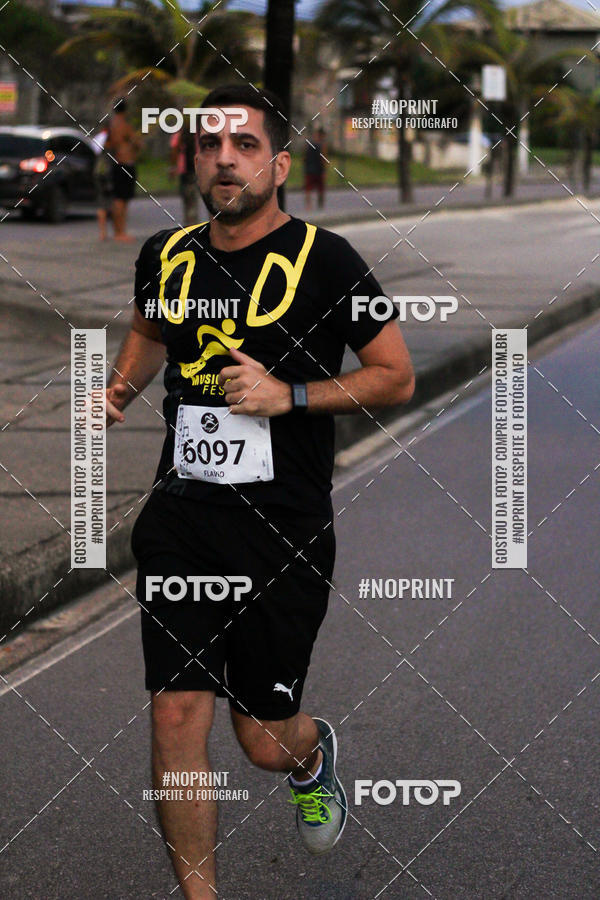 Buy your photos of the eventMusic Run Fest on Fotop