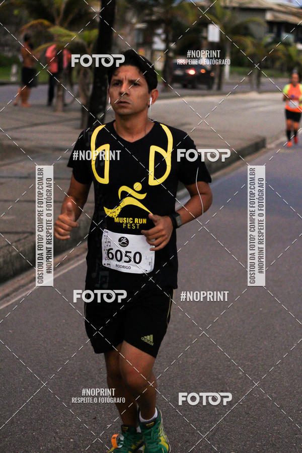 Buy your photos of the eventMusic Run Fest on Fotop