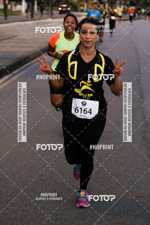 Buy your photos of the eventMusic Run Fest on Fotop