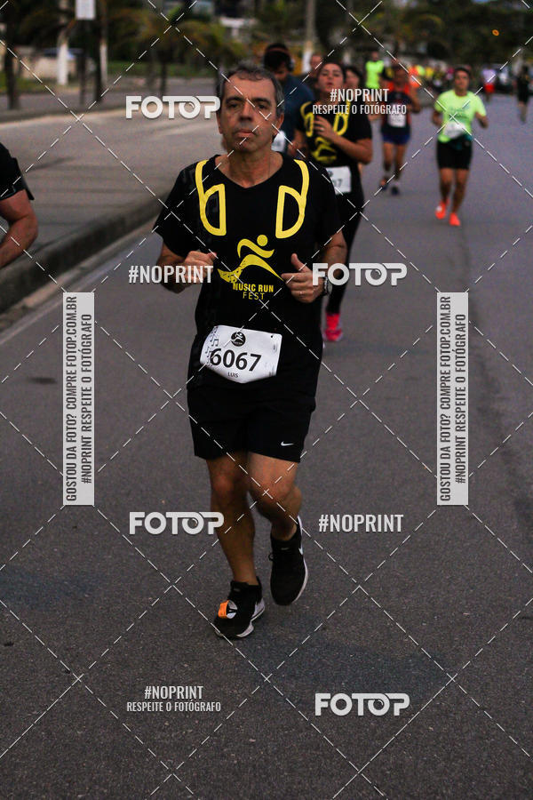 Buy your photos of the eventMusic Run Fest on Fotop