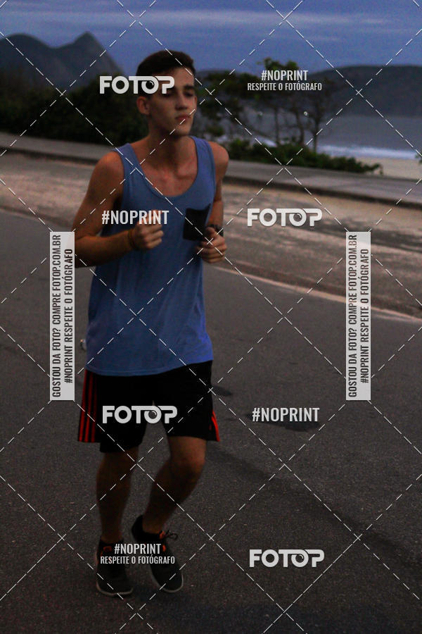 Buy your photos of the eventMusic Run Fest on Fotop