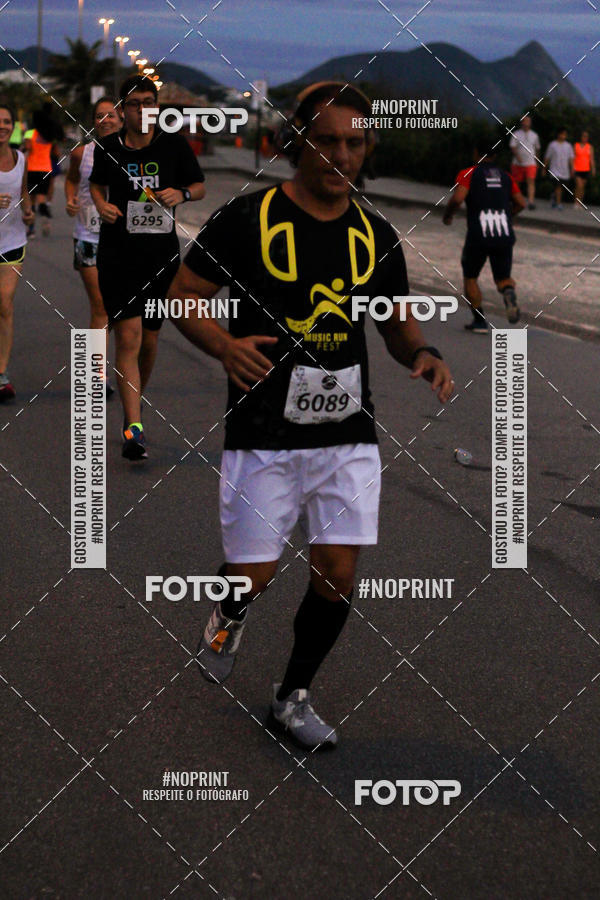 Buy your photos of the eventMusic Run Fest on Fotop