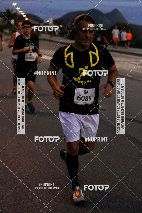 Buy your photos of the eventMusic Run Fest on Fotop