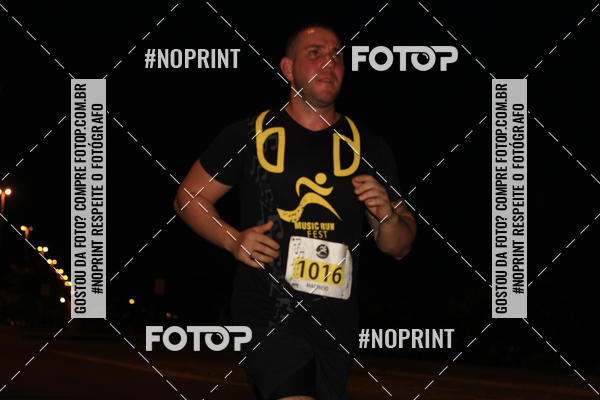 Buy your photos of the eventMusic Run Fest on Fotop