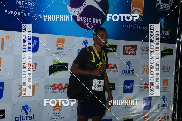 Buy your photos of the eventMusic Run Fest on Fotop