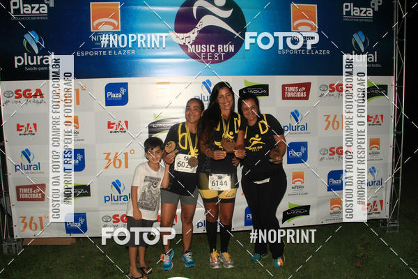Buy your photos of the eventMusic Run Fest on Fotop
