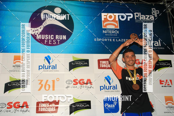 Buy your photos of the eventMusic Run Fest on Fotop