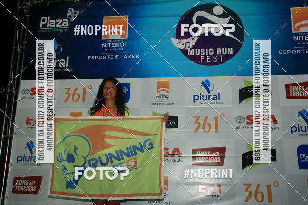 Buy your photos of the eventMusic Run Fest on Fotop