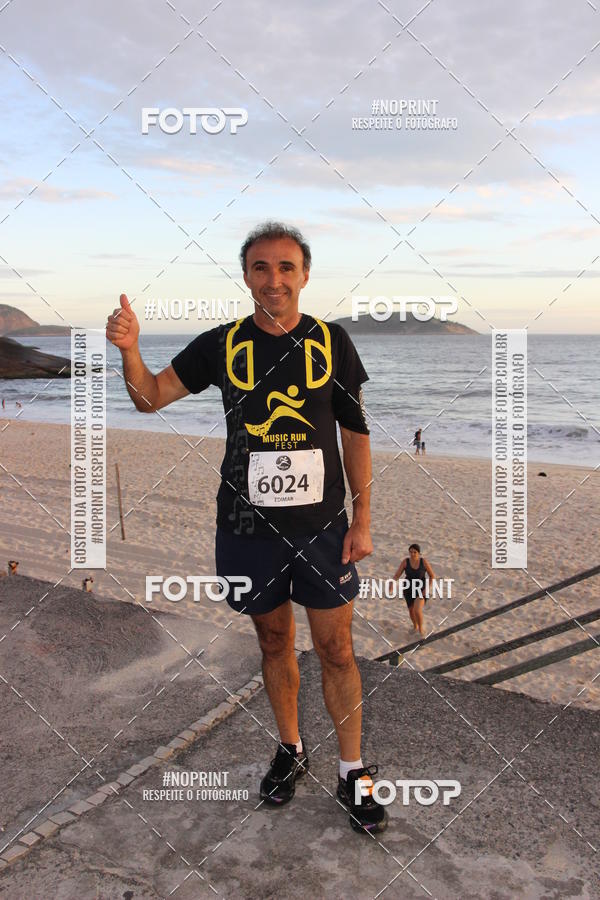 Buy your photos of the eventMusic Run Fest on Fotop